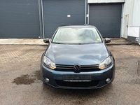 Gebraucht VW Golf VII Match 105 PS (77 kW) 2012 Blau Limousine