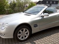 Gebraucht Mercedes SL500 306 PS (225 kW) 2002 Silber metallic Cabrio