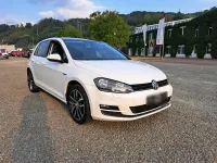 Gebraucht VW Golf VII Highline 86 PS (63 kW) 2014 Weiß Kleinwagen