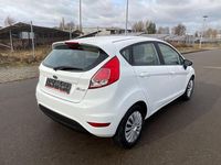 Gebraucht Ford Fiesta Trend 75 PS (55 kW) 2017 Weiß Limousine