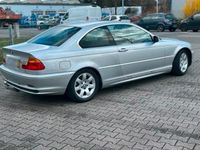 Gebraucht BMW 328 193 PS (141 kW) 1999 Silber Coupé