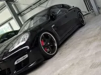 Gebraucht Porsche Panamera Turbo 500 PS (367 kW) 2011 Schwarz Kleinwagen