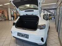 Uusi Renault Clio V Evolution 91 HP (66 kW) 2026 Valkoinen Sedan