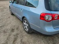 Gebraucht VW Passat 140 PS (102 kW) 2007 Blau Kombi