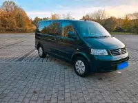 Gebraucht VW Multivan 131 PS (96 kW) 2008 Grün Van / Kleinbus