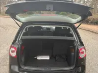 Gebraucht VW Golf VII 105 PS (77 kW) 2014 Schwarz Kleinwagen