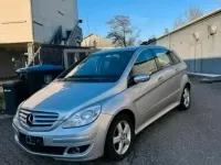 Gebraucht Mercedes B200 140 PS (102 kW) 2008 Silber Van / Kleinbus