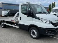 Neu Iveco Daily 156 PS (114 kW) 2025 (blanc) Van