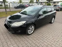 Usado Ford Focus 95 CV (69 kW) 2011 Negro Familiar
