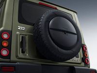 Neu BAW 212 166 PS (122 kW) 2025 Schwarz SUV