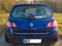 Gebraucht Renault Twingo Initiale Paris 75 PS (55 kW) 2013 Violett Kleinwagen