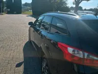 Gebraucht Ford Focus 116 PS (85 kW) 2011 Schwarz Kombi