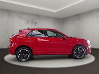 Gebraucht Audi Q2 S-Line 150 PS (110 kW) 2022 Rot metallic SUV