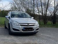 Gebraucht Opel Astra 115 PS (84 kW) 2007 Silber Kleinwagen