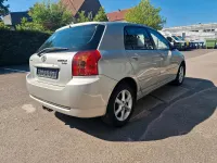 Gebraucht Toyota Corolla 90 PS (66 kW) 2005 Silber Limousine