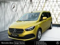 Gebraucht Mercedes T180 Progressive 131 PS (96 kW) 2025 Gelb Van / Kleinbus