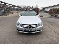 Gebraucht Mercedes E350 231 PS (169 kW) 2009 Silber Coupé