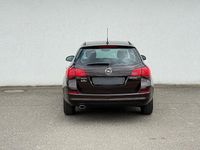 Gebraucht Opel Astra 140 PS (102 kW) 2012 Braun Kombi