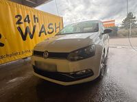 Gebraucht VW Polo 75 PS (55 kW) 2015 Weiß Kleinwagen
