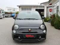 Gebraucht Abarth 695 179 PS (131 kW) 2024 Schwarz Kleinwagen