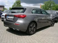 Gebraucht Mercedes A200 Progressive 150 PS (110 kW) 2025 Mountaingrau Limousine