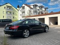 Gebraucht Mercedes E300 252 PS (185 kW) 2012 Schwarz Coupé