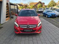 Gebraucht Mercedes B220 184 PS (135 kW) 2017 Rot Kleinwagen