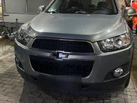 Gebraucht Chevrolet Captiva 167 PS (122 kW) 2012 Grau SUV