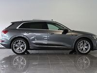 Gebraucht Audi e-tron S-Line 300 kW (408 PS) 2020 Grau daytonagrau perleffekt (metallic) SUV