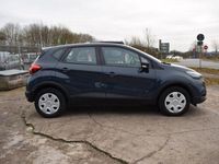 Gebraucht Renault Captur Life 90 PS (66 kW) 2017 Blau SUV