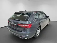 Gebraucht Audi A4 Basis 163 PS (119 kW) 2024 Grau Kombi