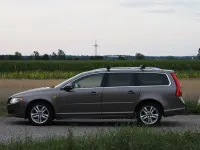 Gebraucht Volvo V70 Summum 163 PS (119 kW) 2012 Grau Kombi