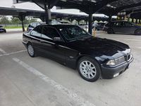 Second-hand BMW 320 150 CP (110 kW) 1994 Negru Cabrio