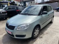 Gebraucht Skoda Fabia 60 PS (44 kW) 2010 Grün Limousine