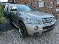 Gebraucht Mercedes ML320 224 PS (164 kW) 2007 Gold SUV
