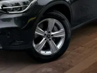 Gebraucht Mercedes GLC300e 211 PS (155 kW) 2021 Grau SUV