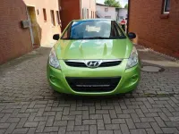 Gebraucht Hyundai i20 55 PS (40 kW) 2011 Grün Kleinwagen