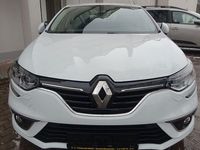 Gebraucht Renault Mégane IV Zen 140 PS (102 kW) 2019 Weiß Limousine