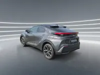 Gebraucht Toyota C-HR Team 140 PS (102 kW) 2024 Grau SUV