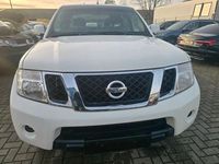 Gebraucht Nissan Navara SE 190 PS (139 kW) 2013 Weiß Pickup