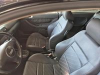 Gebraucht Audi A3 102 PS (75 kW) 2002 Schwarz Kleinwagen