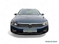 Gebraucht VW Passat Elegance 150 PS (110 kW) 2024 Aquamarinblau metallic Kombi