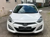Gebraucht Hyundai i30 Trend 90 PS (66 kW) 2013 Weiß Kombi