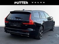 Gebraucht Volvo V60 Plus 197 PS (144 kW) 2025 Schwarz Kombi