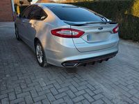 Gebraucht Ford Mondeo 179 PS (131 kW) 2014 Silber Limousine