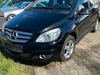 Gebraucht Mercedes B180 116 PS (85 kW) 2009 Schwarz Van / Kleinbus