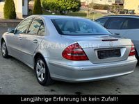 Gebraucht Mercedes E200 163 PS (119 kW) 2005 Silber Limousine