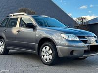 Gebraucht Mitsubishi Outlander Invite 136 PS (100 kW) 2006 Grau SUV
