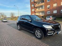 Gebraucht Mercedes 350 258 PS (189 kW) 2012 Schwarz SUV