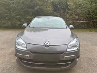Gebraucht Renault Mégane 110 PS (80 kW) 2009 Grau Limousine